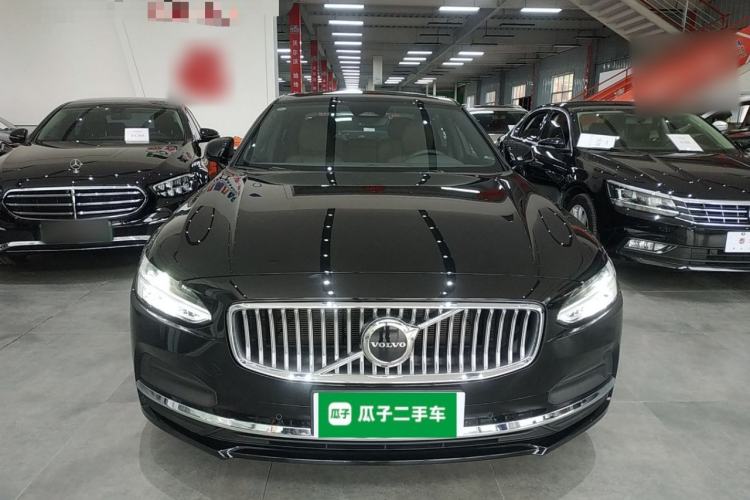 Used Volvo S90 2024 B5 Zhiyi Luxury Edition Front