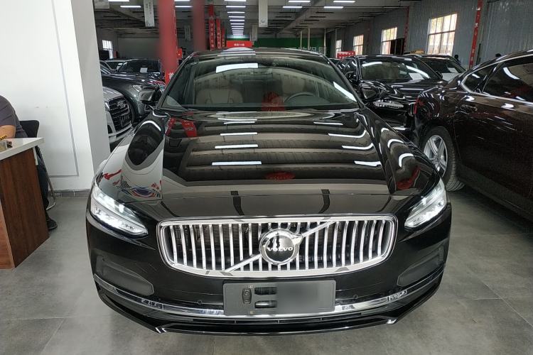 Used Volvo S90 2024 B5 Zhiyi Luxury Edition Front