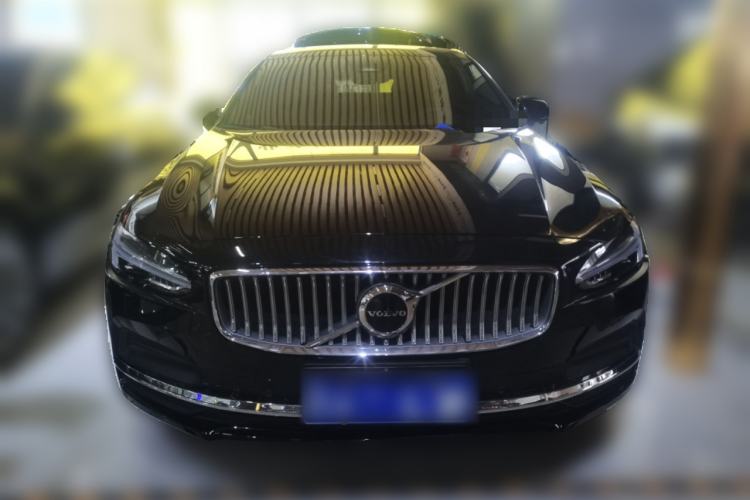 Used Volvo S90 2024 B5 Zhiyuan Luxury Edition Front