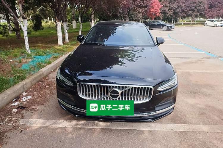 Used Volvo S90 2024 B5 Zhiyi Luxury Edition Front
