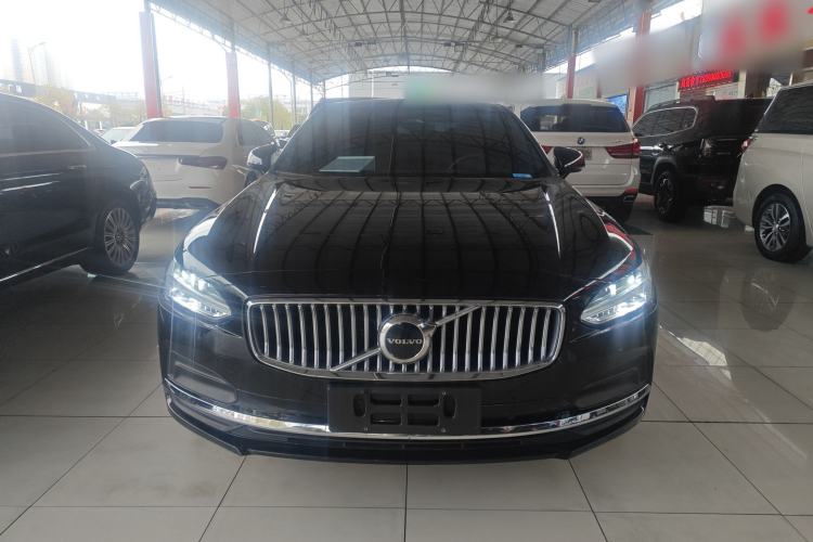 Used Volvo S90 2024 B5 Zhiyuan Luxury Edition Front