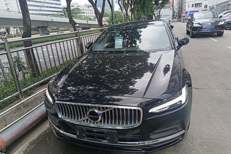 Used Volvo S90 2024 B5 Zhiyi Luxury Edition Front