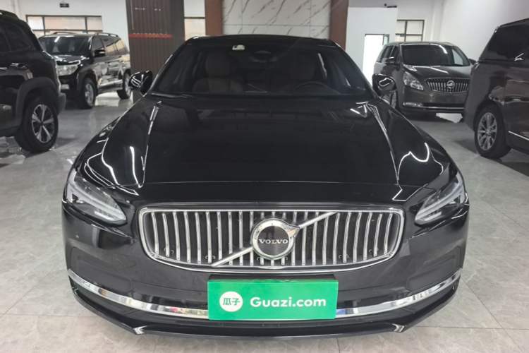 Used Volvo S90 2024 B5 Zhiyuan Luxury Edition Front