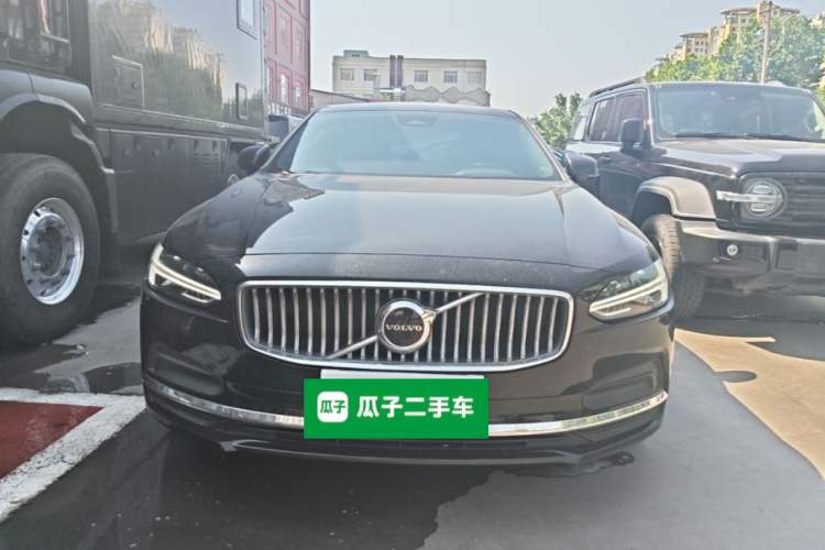 Used Volvo S90 2024 B5 Zhiyi Luxury Edition Front