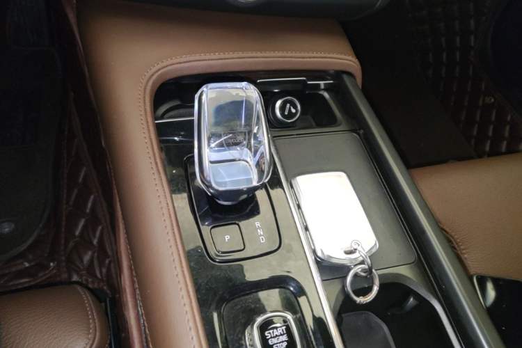 Used Volvo S90 2024 B5 Zhiyuan Luxury Edition Gear Lever