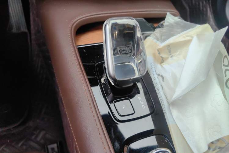 Used Volvo S90 2024 B5 Zhiyi Luxury Edition Gear Lever