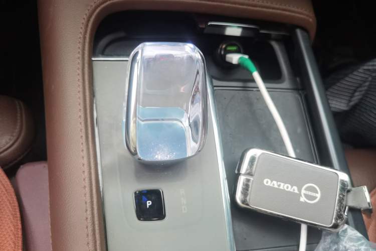 Used Volvo S90 2024 B5 Zhiyuan Luxury Edition Gear Lever