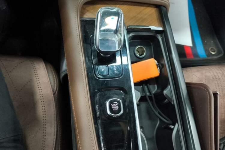 Used Volvo S90 2024 B5 Zhiyi Luxury Edition Gear Lever