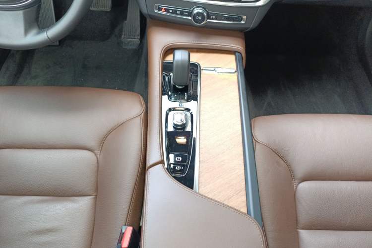 Used Volvo S90 2024 B5 Zhiyi Luxury Edition Gear Lever