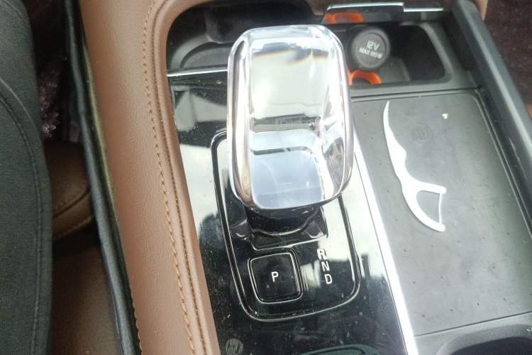 Used Volvo S90 2024 B5 Zhiyuan Luxury Edition Gear Lever