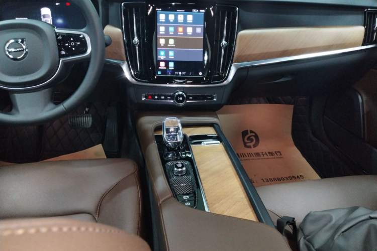 Used Volvo S90 2024 B5 Zhiyi Luxury Edition Gear Lever