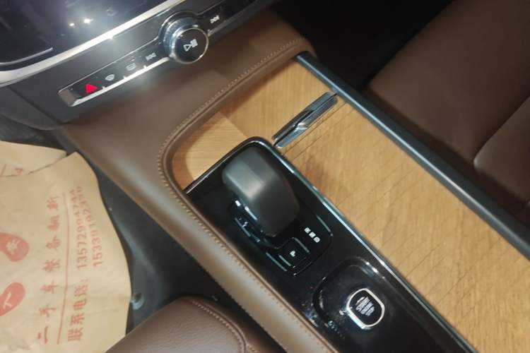 Used Volvo S90 2024 B5 Zhiyi Luxury Edition Gear Lever