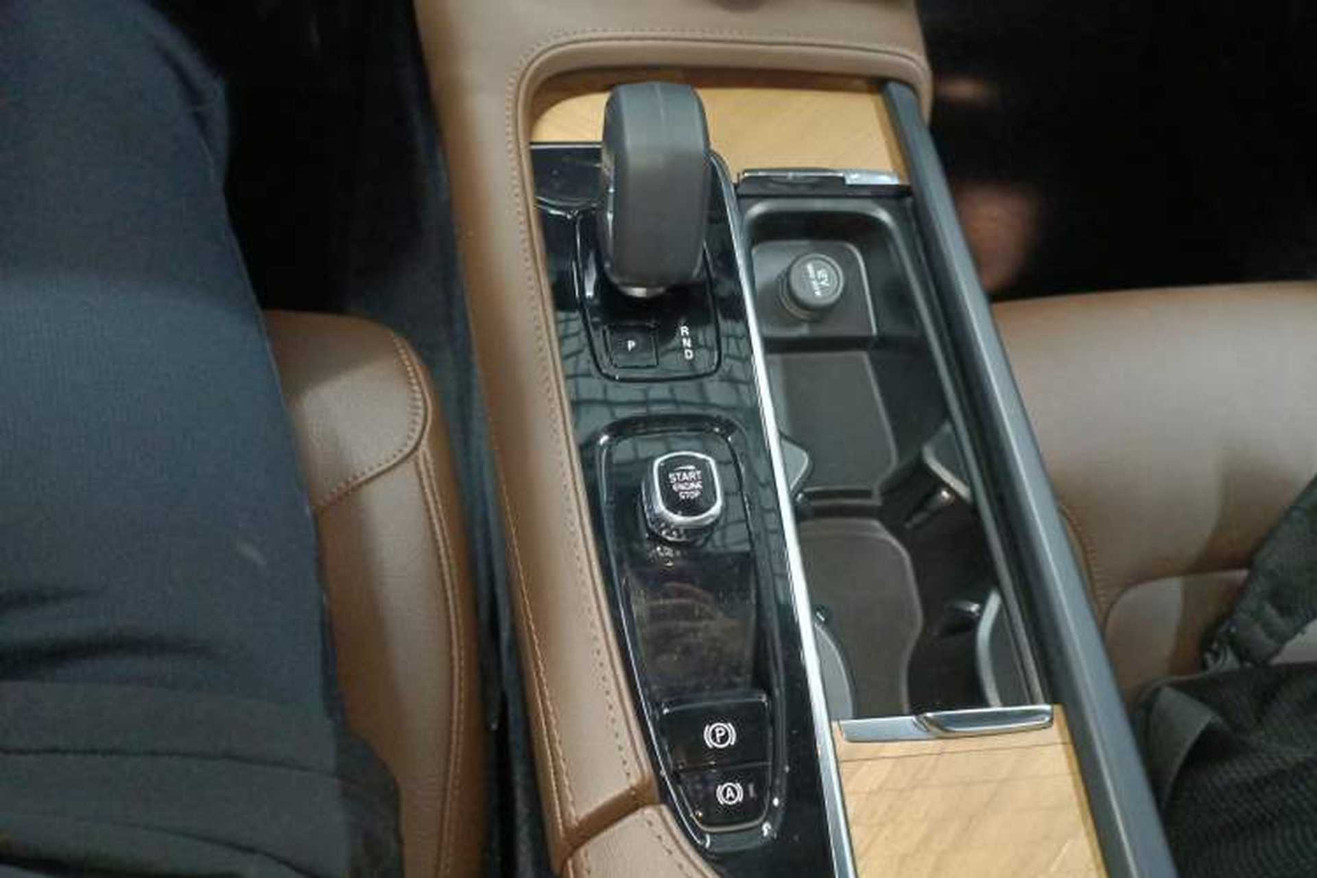Used Volvo S90 2024 B5 Zhiyi Luxury Edition Gear Lever