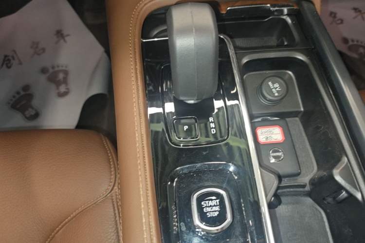Used Volvo S90 2024 B5 Zhiyi Luxury Edition Gear Lever
