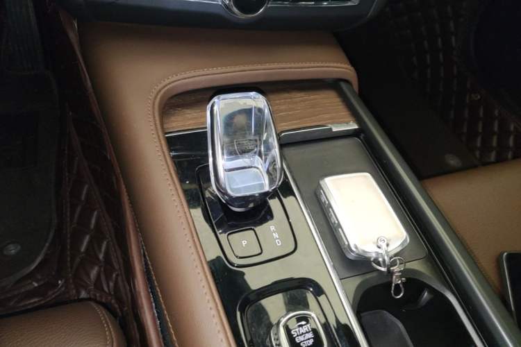 Used Volvo S90 2024 B5 Zhiyuan Luxury Edition Gear Lever