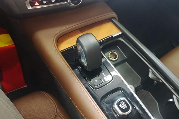 Used Volvo S90 2024 B5 Zhiyi Luxury Edition Gear Lever