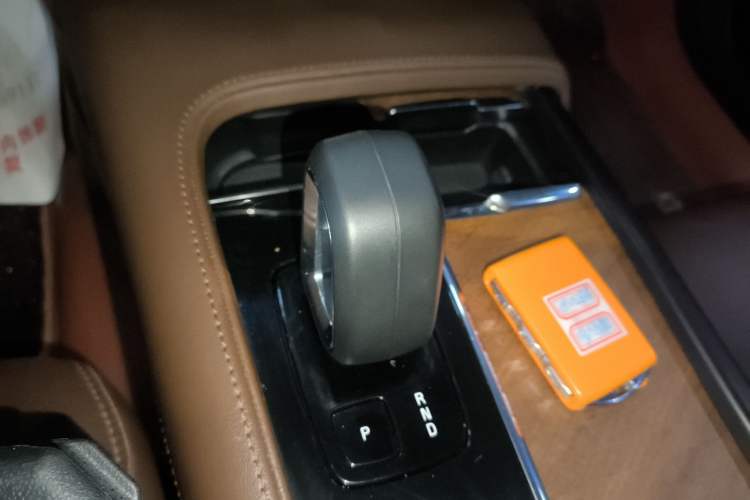 Used Volvo S90 2024 B5 Zhiyi Luxury Edition Gear Lever
