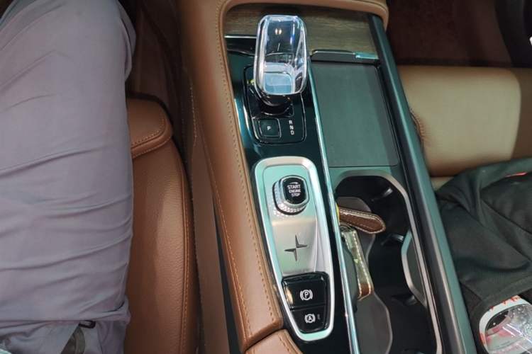 Used Volvo S90 2024 B5 Zhiyuan Luxury Edition Gear Lever