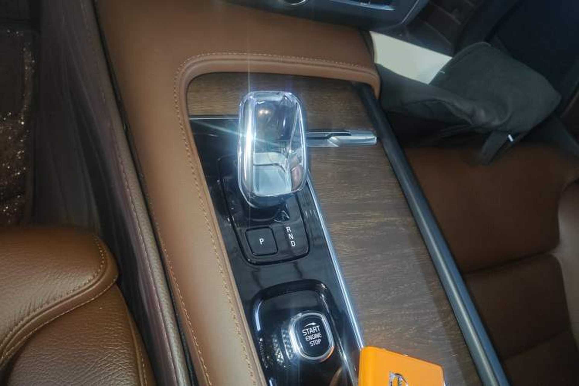 Used Volvo S90 2024 B5 Zhiyuan Luxury Edition Gear Lever