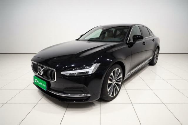 Ojetý Volvo S90 2024 B5 Zhiyi Luxury Edition