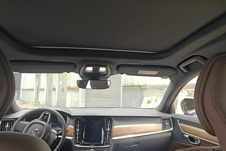 Used Volvo S90 2024 B5 Zhiyi Luxury Edition Headliner