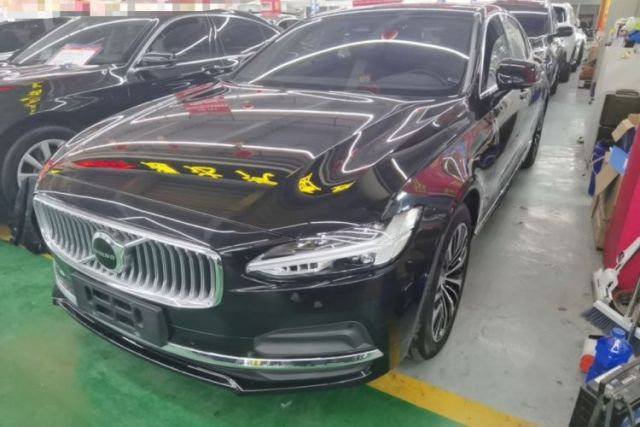 Used Volvo S90 2024 B5 Zhiyi Luxury Edition
