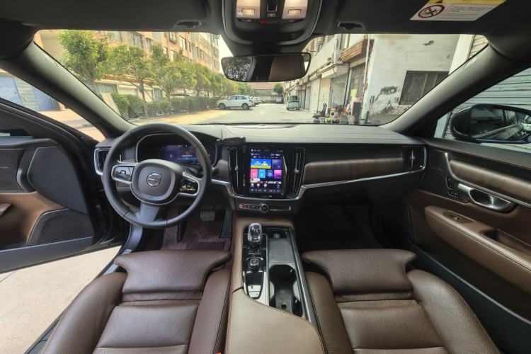 Used Volvo S90 2024 B5 Zhiyuan Luxury Edition Interior 1
