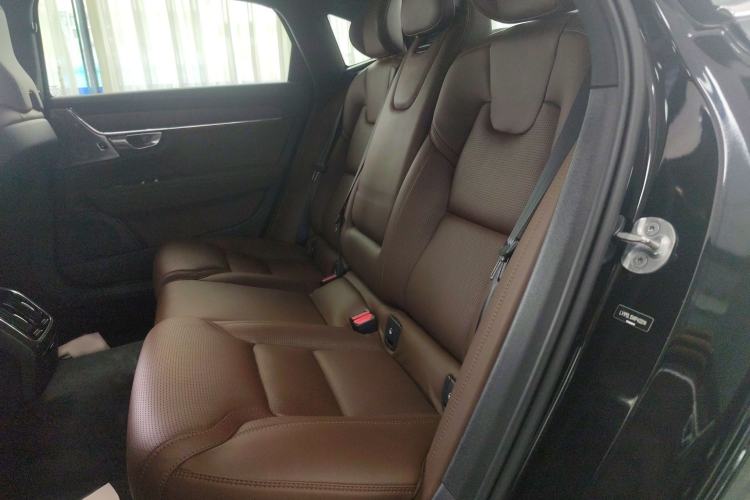 Used Volvo S90 2024 B5 Luxury Smart Edition Interior 1