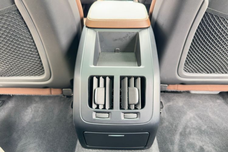 Used Volvo S90 2024 B5 Zhiyi Luxury Edition Interior 10