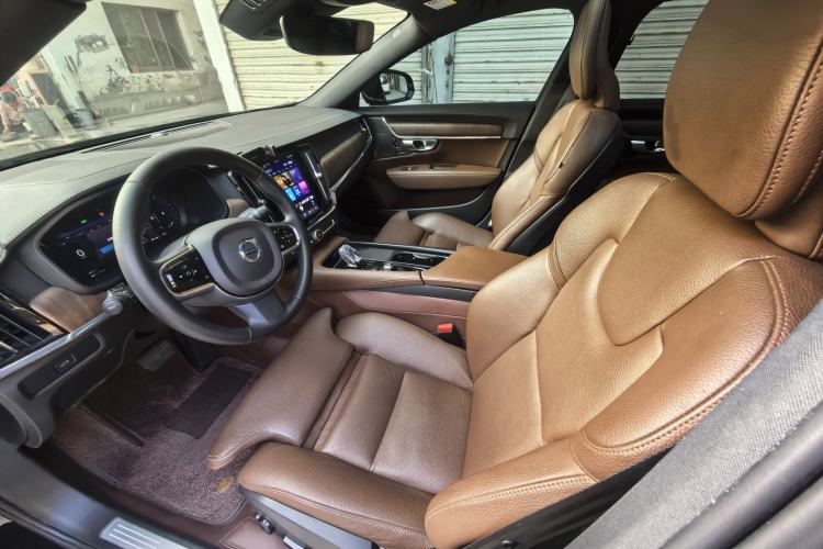 Used Volvo S90 2024 B5 Zhiyuan Luxury Edition Interior 2