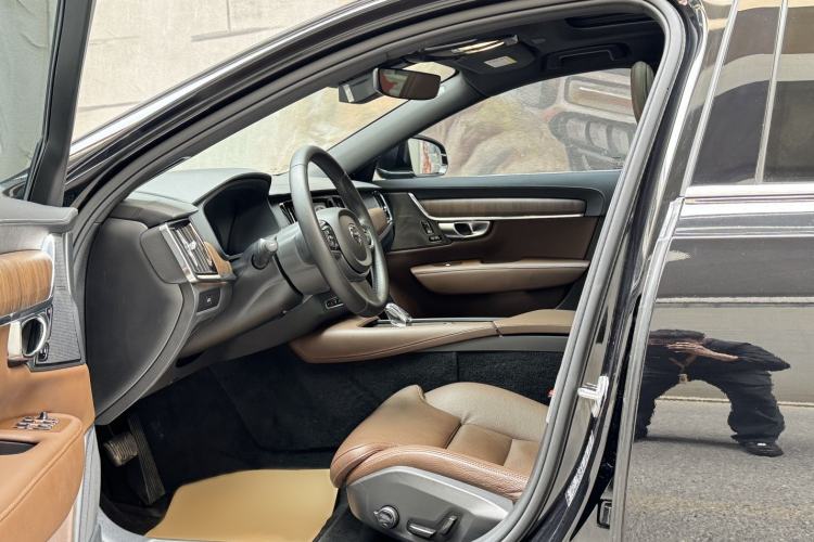 Used Volvo S90 2024 B5 Zhiyuan Luxury Edition Interior 2