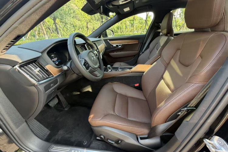 Used Volvo S90 2024 B5 Zhiyi Luxury Edition Interior 2