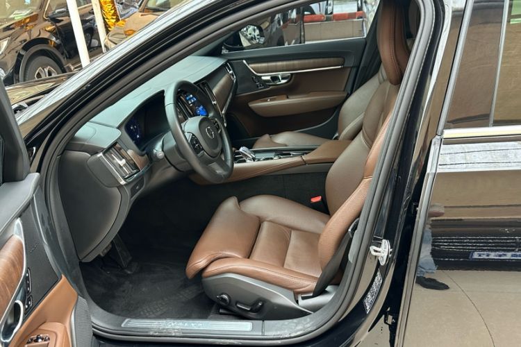 Used Volvo S90 2024 B5 Zhiyuan Luxury Edition Interior 2