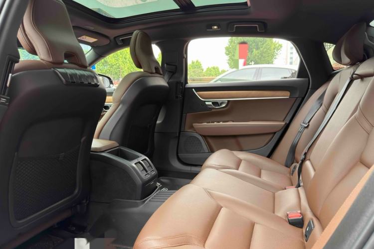 Used Volvo S90 2024 B5 Zhiyi Luxury Edition Interior 2