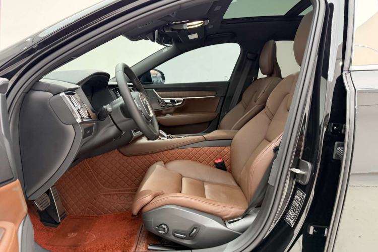 Used Volvo S90 2024 B5 Zhiyuan Luxury Edition Interior 3