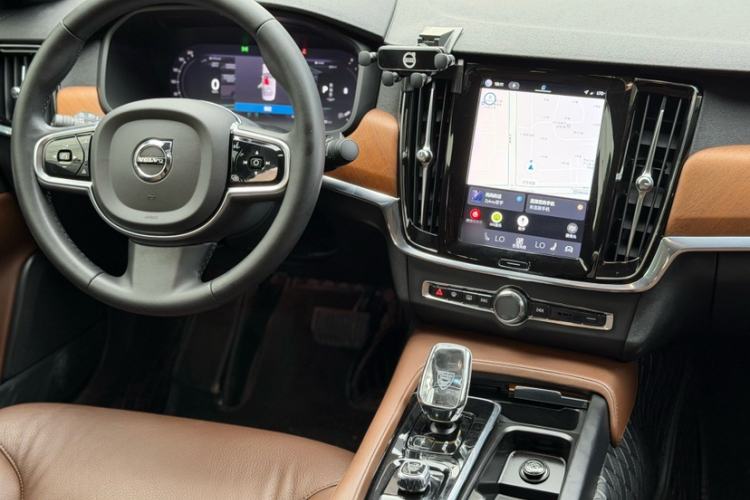 Used Volvo S90 2024 B5 Zhiyi Luxury Edition Interior 3