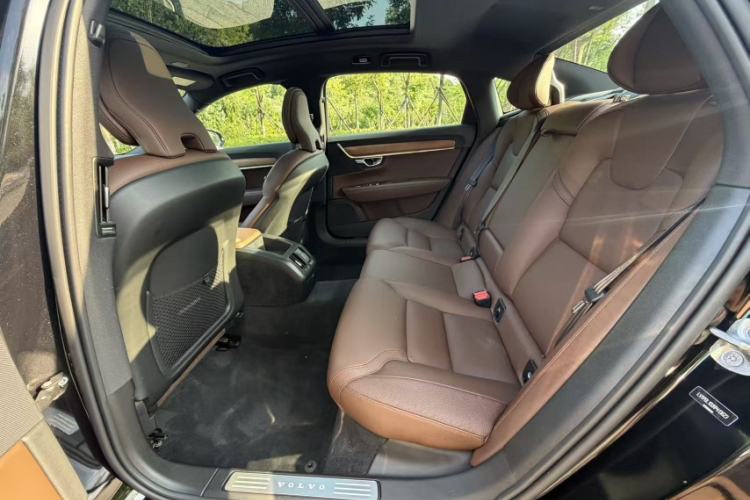 Used Volvo S90 2024 B5 Zhiyi Luxury Edition Interior 4
