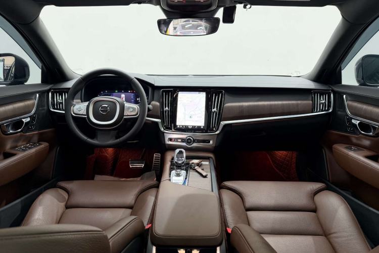 Used Volvo S90 2024 B5 Zhiyuan Luxury Edition Interior 4