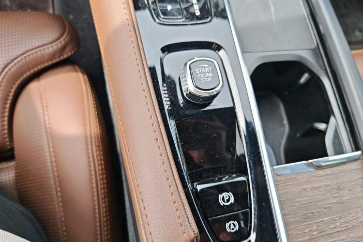 Used Volvo S90 2024 B5 Zhiyi Luxury Edition Interior 5
