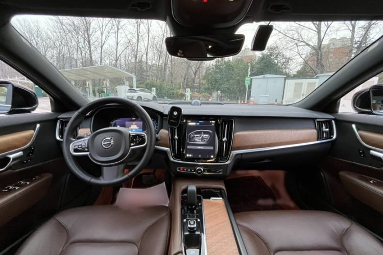 Used Volvo S90 2024 B5 Zhiyi Luxury Edition Interior 5