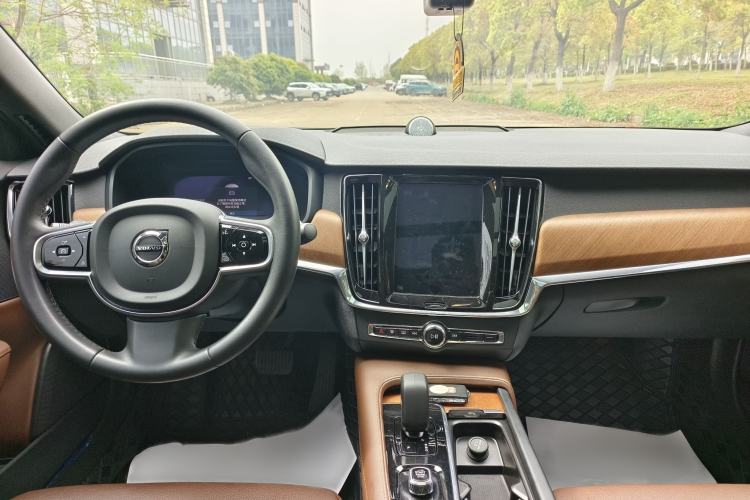 Used Volvo S90 2024 B5 Zhiyi Luxury Edition Interior 6