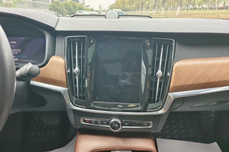 Used Volvo S90 2024 B5 Zhiyi Luxury Edition Interior 7