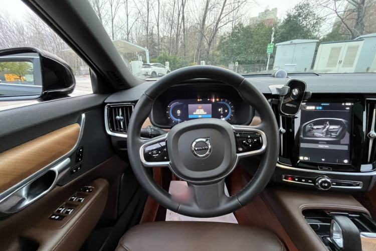 Used Volvo S90 2024 B5 Zhiyi Luxury Edition Interior 7
