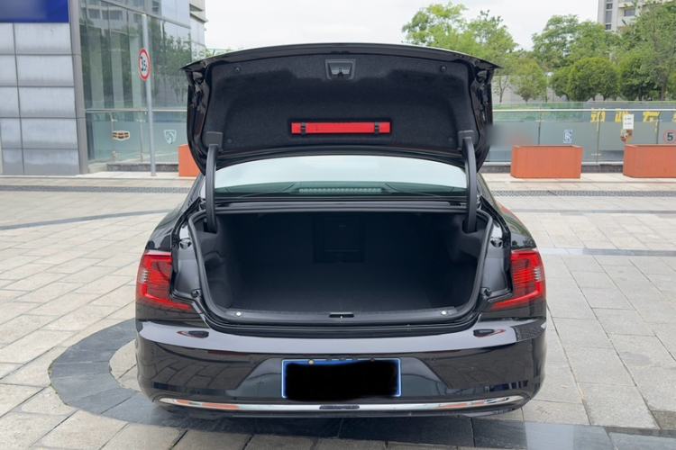 Used Volvo S90 2024 B5 Zhiyi Luxury Edition Interior 8