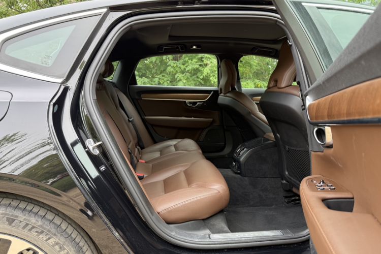 Used Volvo S90 2024 B5 Zhiyi Luxury Edition Interior 8