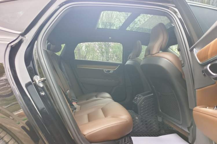 Used Volvo S90 2024 B5 Zhiyi Luxury Edition Interior 9