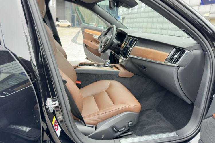 Used Volvo S90 2024 B5 Zhiyi Luxury Edition Interior 9