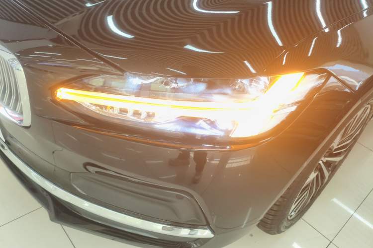 Used Volvo S90 2024 B5 Zhiyi Luxury Edition Left Front Headlight