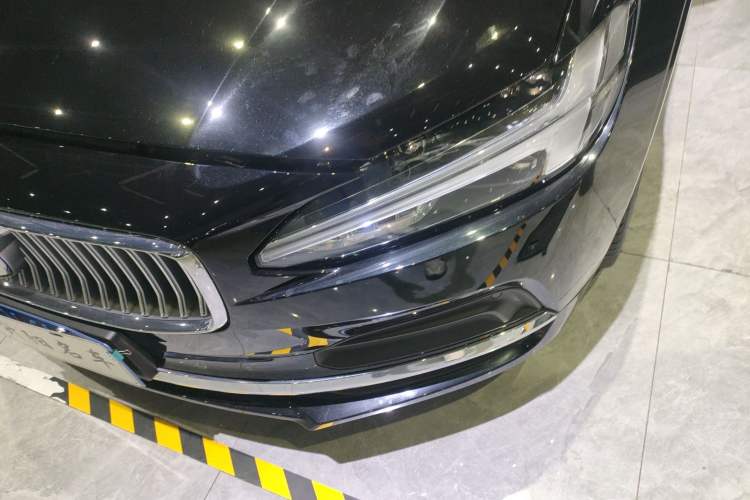 Used Volvo S90 2024 B5 Zhiyuan Luxury Edition Left Front Headlight