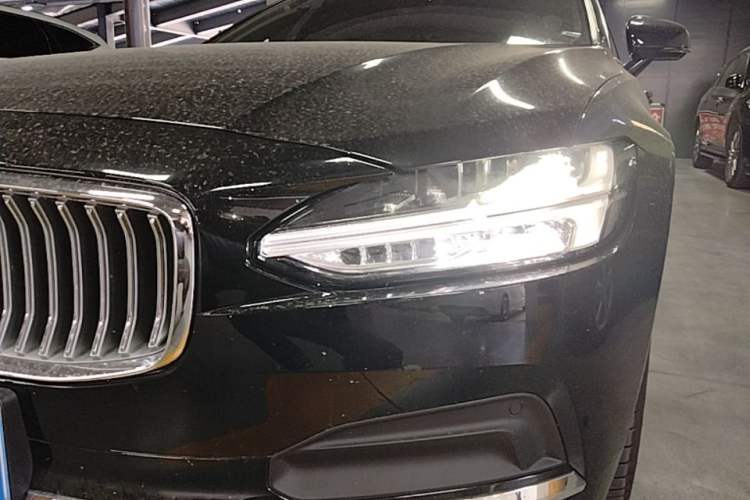 Used Volvo S90 2024 B5 Zhiyuan Luxury Edition Left Front Headlight